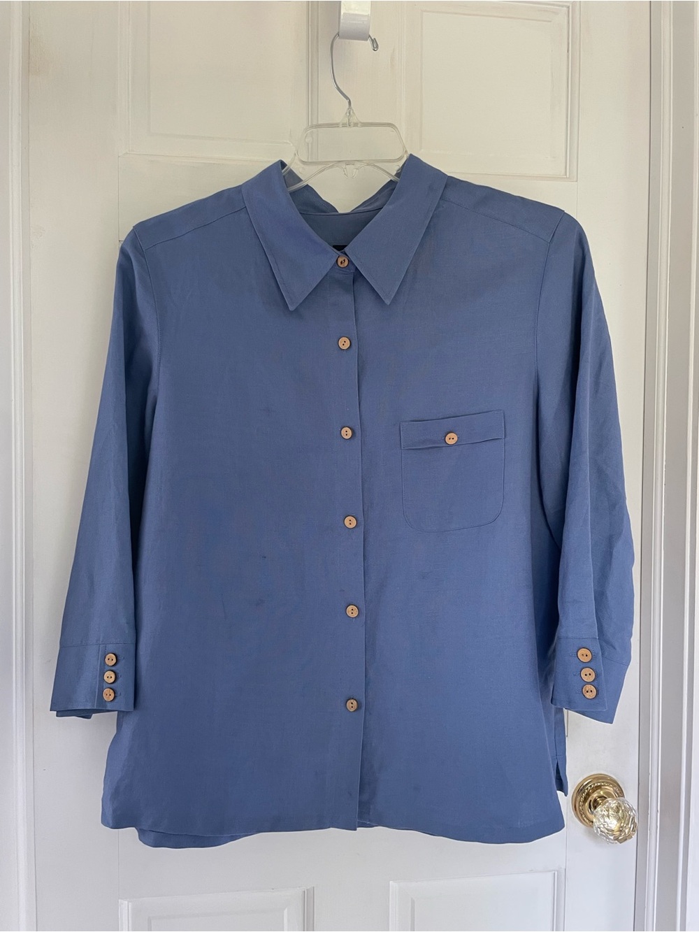 Liz Claiborne linen Blue Casual Button-Down Shirt
